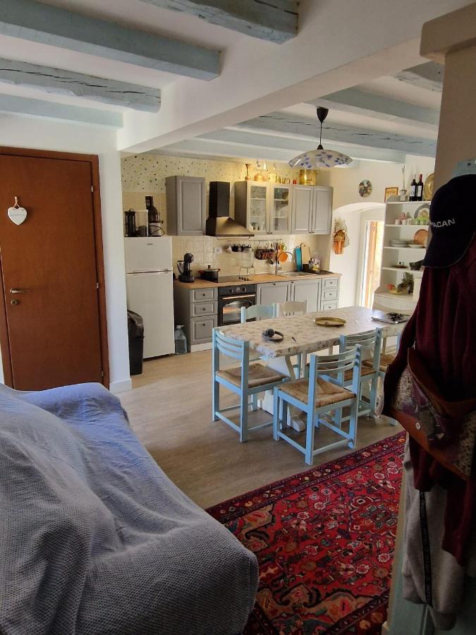Bonvivan House Diminici Luaran gambar