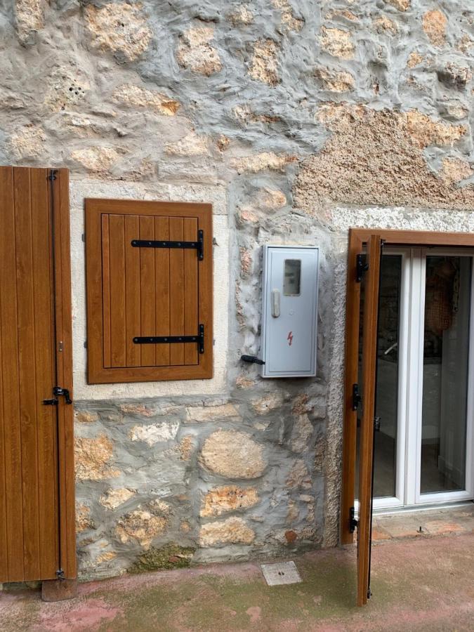 Bonvivan House Diminici Luaran gambar