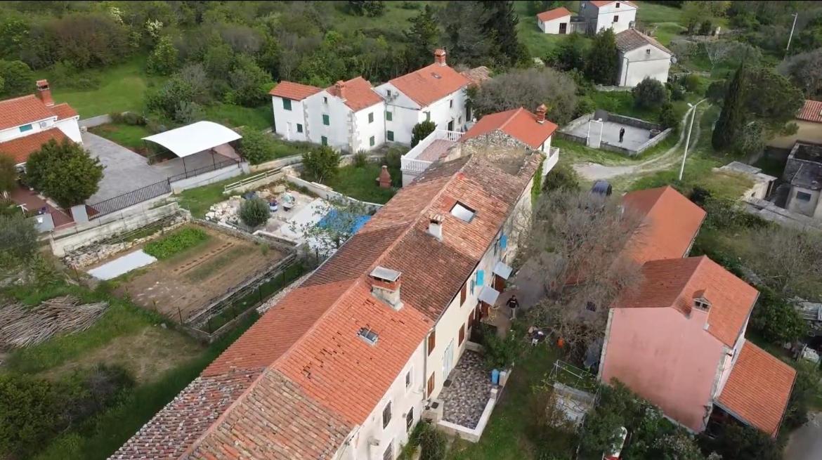 Bonvivan House Diminici Luaran gambar